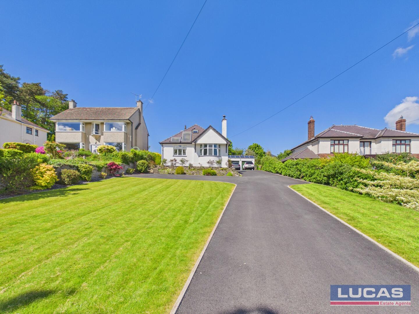 4 bed property in Holyhead Road, Menai Bridge